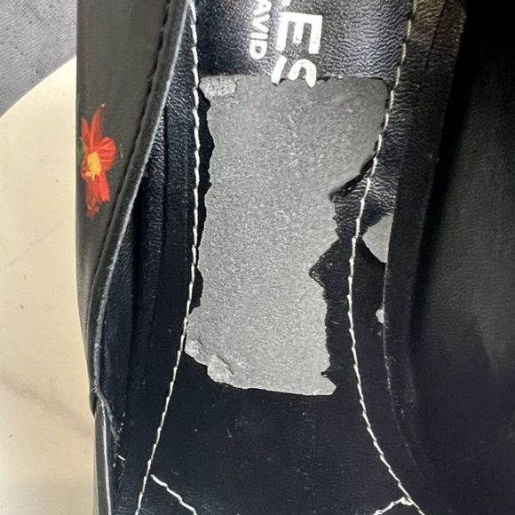 Charles by Charles David Painted Pumps SZ 8.5P Pre-Owned - Picture 8 of 8